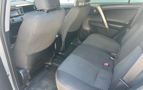 Toyota RAV4, 2015 год, 2 199 000 рублей, 20 фотография
