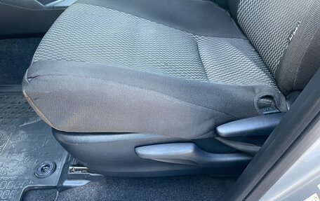 Toyota RAV4, 2015 год, 2 199 000 рублей, 11 фотография