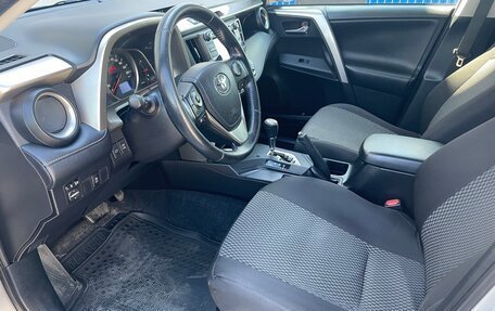 Toyota RAV4, 2015 год, 2 199 000 рублей, 9 фотография