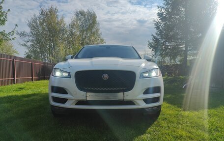 Jaguar F-Pace, 2018 год, 4 200 000 рублей, 5 фотография