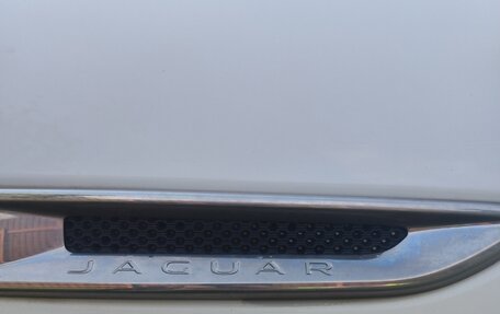 Jaguar F-Pace, 2018 год, 4 200 000 рублей, 15 фотография