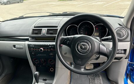 Mazda Axela, 2004 год, 500 000 рублей, 15 фотография