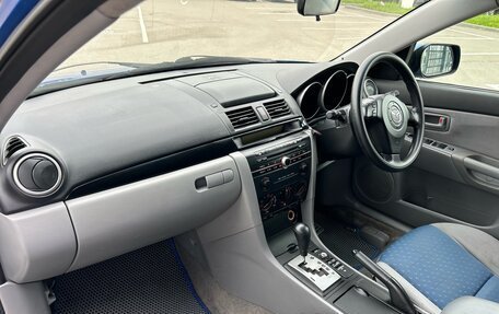 Mazda Axela, 2004 год, 500 000 рублей, 22 фотография