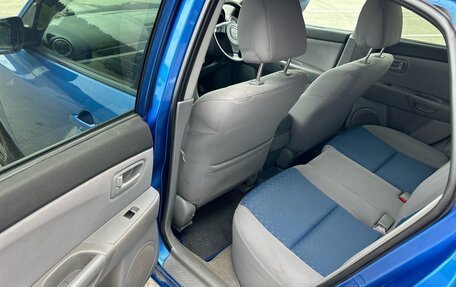 Mazda Axela, 2004 год, 500 000 рублей, 19 фотография
