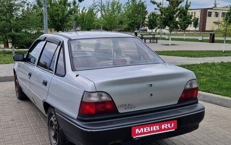 Daewoo Nexia I рестайлинг, 2001 год, 139 000 рублей, 4 фотография