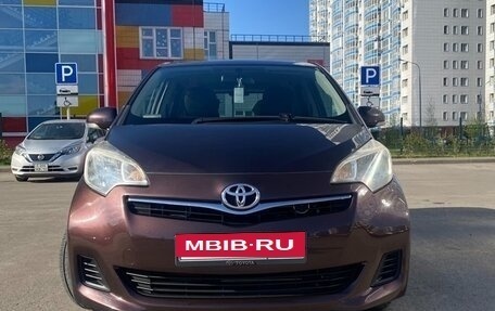Toyota Ractis II, 2010 год, 700 000 рублей, 6 фотография