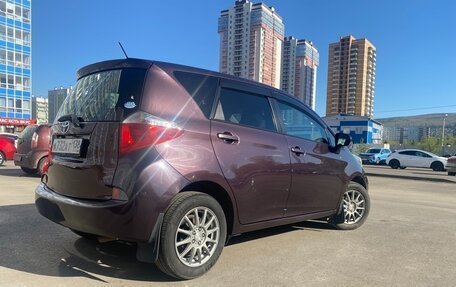 Toyota Ractis II, 2010 год, 700 000 рублей, 11 фотография