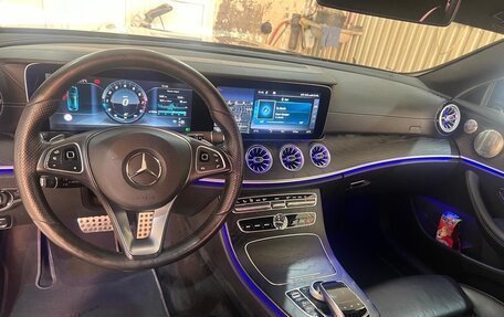 Mercedes-Benz E-Класс, 2017 год, 3 000 000 рублей, 12 фотография