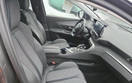 Peugeot 3008 II, 2021 год, 1 770 000 рублей, 14 фотография