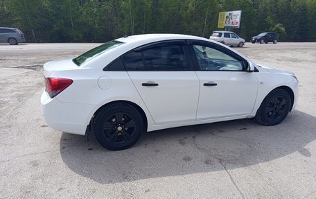 Chevrolet Cruze II, 2011 год, 700 000 рублей, 12 фотография