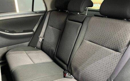 Toyota Corolla, 2004 год, 700 000 рублей, 18 фотография