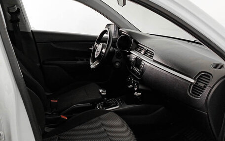 KIA Rio IV, 2018 год, 1 250 000 рублей, 15 фотография