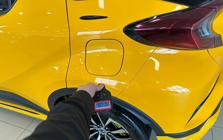 Toyota C-HR I рестайлинг, 2019 год, 2 599 900 рублей, 23 фотография