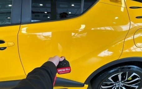 Toyota C-HR I рестайлинг, 2019 год, 2 599 900 рублей, 22 фотография
