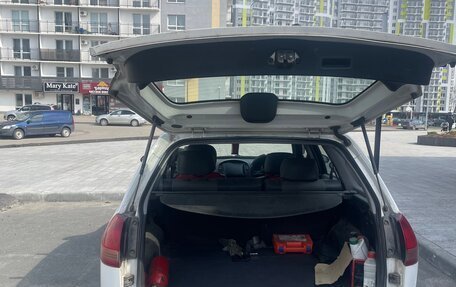 Nissan Wingroad III, 2004 год, 430 000 рублей, 3 фотография