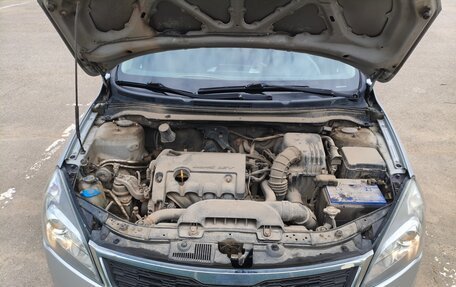 KIA cee'd I рестайлинг, 2010 год, 800 000 рублей, 15 фотография