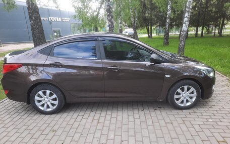 Hyundai Solaris II рестайлинг, 2016 год, 830 000 рублей, 3 фотография
