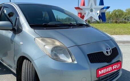 Toyota Yaris III рестайлинг, 2007 год, 590 000 рублей, 5 фотография