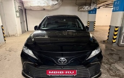 Toyota Camry, 2021 год, 3 990 000 рублей, 1 фотография