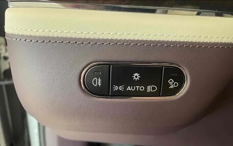 Bentley Bentayga I, 2024 год, 31 900 000 рублей, 8 фотография