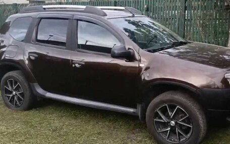 Renault Duster I рестайлинг, 2014 год, 645 000 рублей, 2 фотография