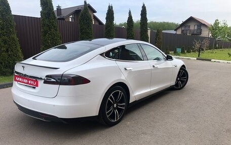 Tesla Model S I, 2014 год, 2 490 000 рублей, 4 фотография