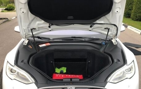 Tesla Model S I, 2014 год, 2 490 000 рублей, 8 фотография