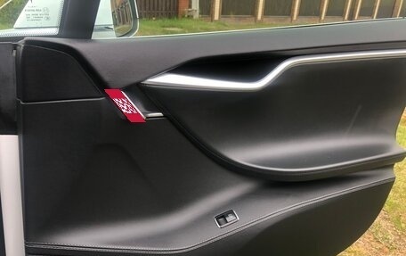 Tesla Model S I, 2014 год, 2 490 000 рублей, 17 фотография