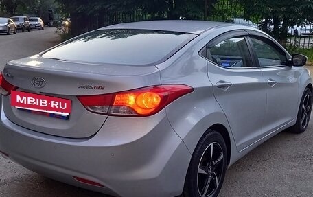 Hyundai Avante, 2012 год, 995 000 рублей, 4 фотография