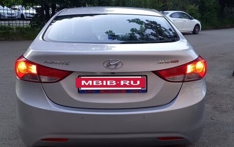 Hyundai Avante, 2012 год, 995 000 рублей, 7 фотография