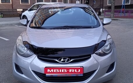 Hyundai Avante, 2012 год, 995 000 рублей, 6 фотография