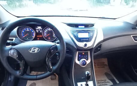 Hyundai Avante, 2012 год, 995 000 рублей, 9 фотография