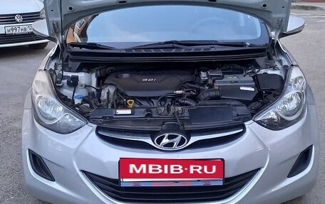 Hyundai Avante, 2012 год, 995 000 рублей, 13 фотография