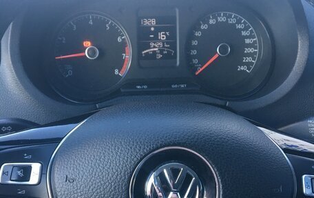 Volkswagen Polo VI (EU Market), 2017 год, 1 070 000 рублей, 13 фотография