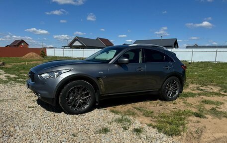 Infiniti QX70, 2017 год, 2 700 000 рублей, 2 фотография