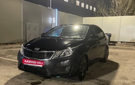 KIA Rio III рестайлинг, 2014 год, 879 000 рублей, 5 фотография