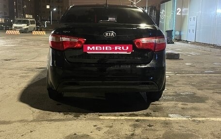 KIA Rio III рестайлинг, 2014 год, 879 000 рублей, 2 фотография