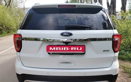 Ford Explorer VI, 2017 год, 2 750 000 рублей, 6 фотография