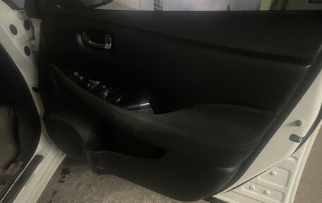 Nissan Leaf I, 2013 год, 1 380 000 рублей, 6 фотография
