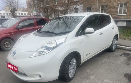 Nissan Leaf I, 2013 год, 1 380 000 рублей, 2 фотография