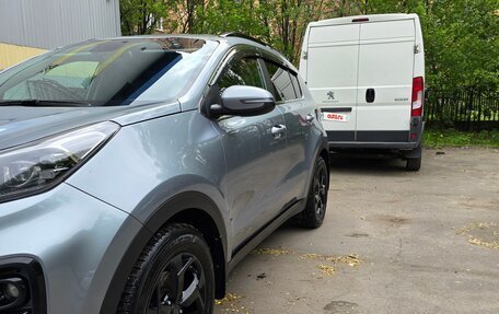 KIA Sportage IV рестайлинг, 2021 год, 2 700 000 рублей, 4 фотография