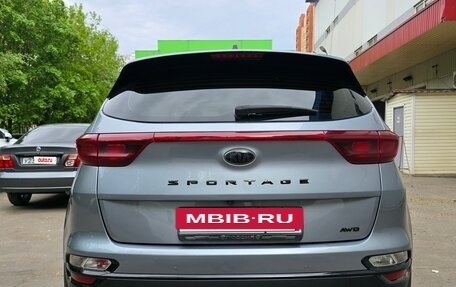 KIA Sportage IV рестайлинг, 2021 год, 2 700 000 рублей, 5 фотография