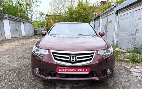 Honda Accord VIII рестайлинг, 2011 год, 1 600 000 рублей, 2 фотография