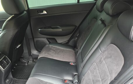 KIA Sportage IV рестайлинг, 2021 год, 2 700 000 рублей, 9 фотография