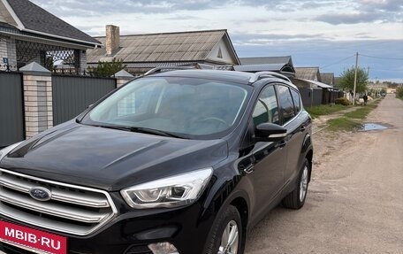 Ford Kuga III, 2018 год, 1 690 000 рублей, 3 фотография