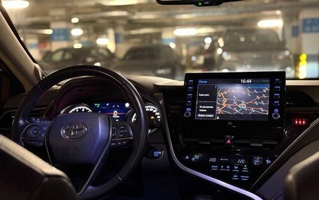 Toyota Camry, 2021 год, 3 990 000 рублей, 27 фотография