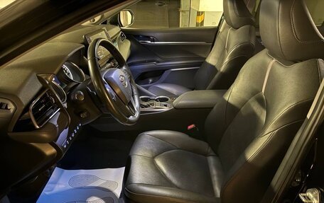 Toyota Camry, 2021 год, 3 990 000 рублей, 38 фотография