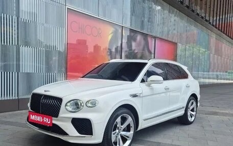 Bentley Bentayga I, 2024 год, 30 650 000 рублей, 2 фотография