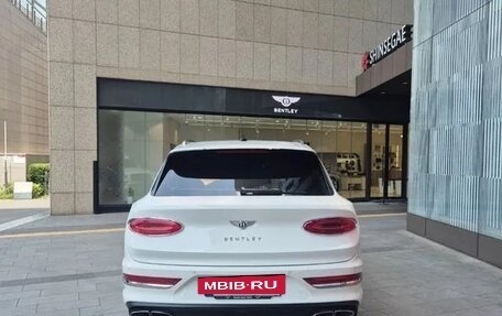 Bentley Bentayga I, 2024 год, 30 650 000 рублей, 5 фотография