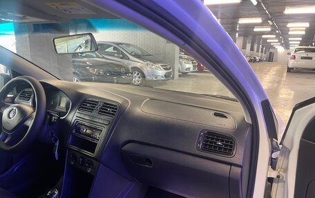 Volkswagen Polo VI (EU Market), 2019 год, 595 000 рублей, 6 фотография